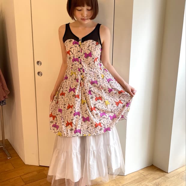 Ribbon pattern dress