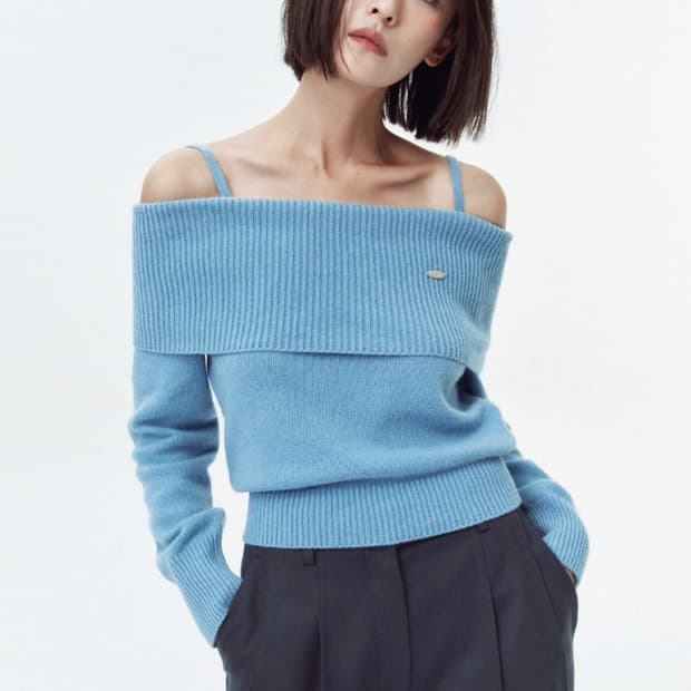 아비에무아 오프숄더 니트