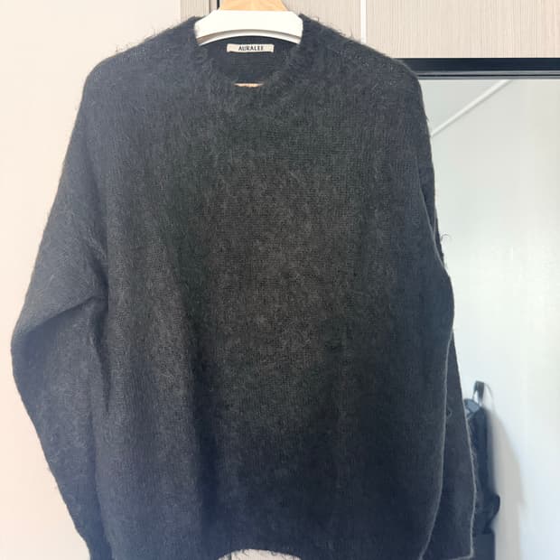 auralee 슈퍼키드 모헤어 니트 사이즈 4