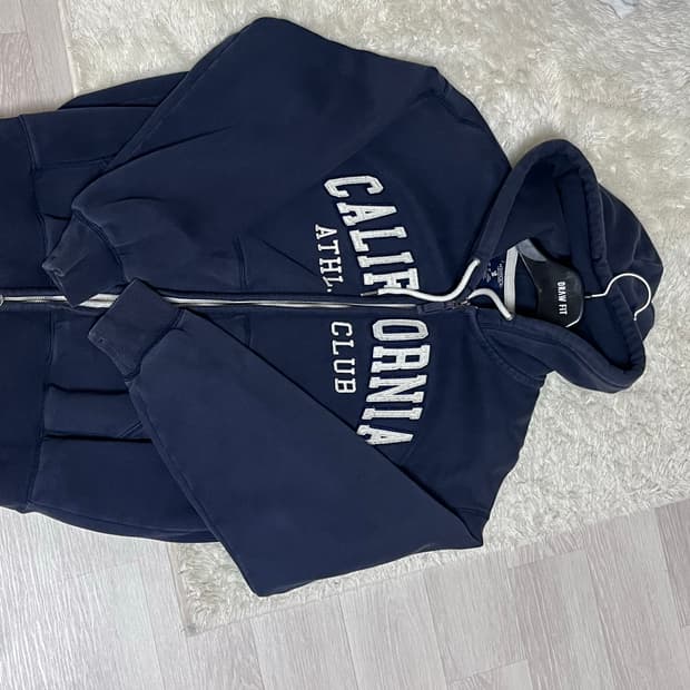 후아유 후드집업