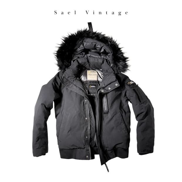 내셔널지오그래픽 타루가 숏 패딩 M 올블랙