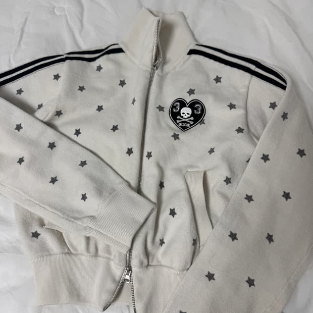 카리나 집업 별 트랙집업