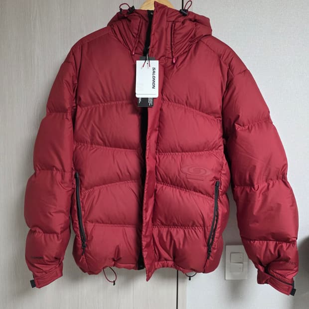 살로몬 알루카 패딩