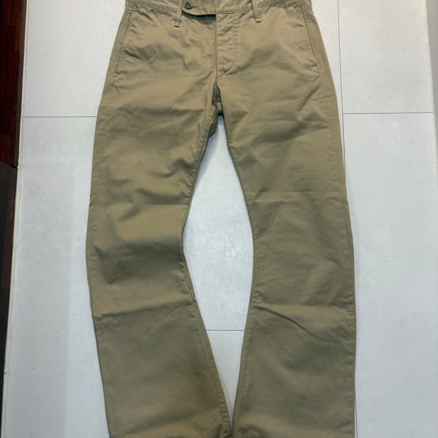 Wjk 바나나 커브드 플레어 치노 팬츠