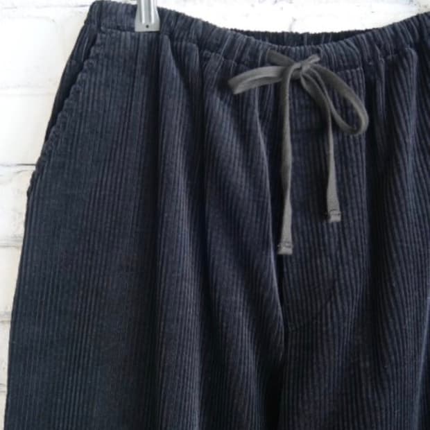 새상품 코모리 몰스킨 코듀로이 드로스트링 팬츠 2