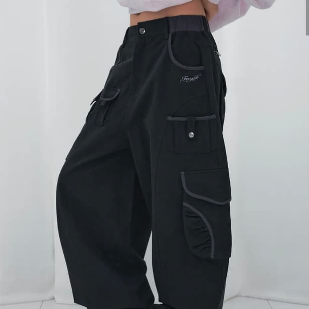 팬시클럽 카고 워크 벌룬팬츠 (BLACK)