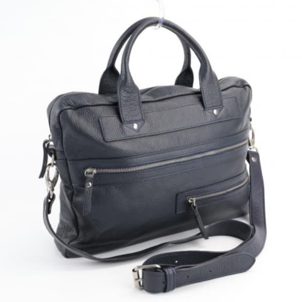 듀칼스 크로스백