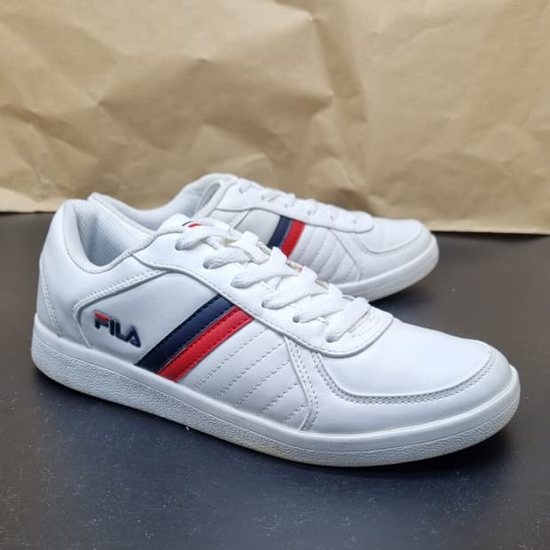 휠라 남성스니커즈260 