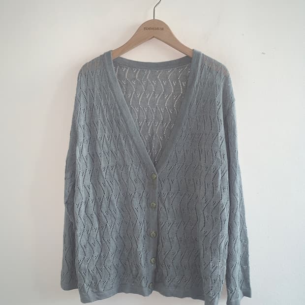 Vintage grey knit cardigan