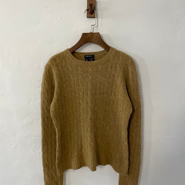 DKNY 니트 