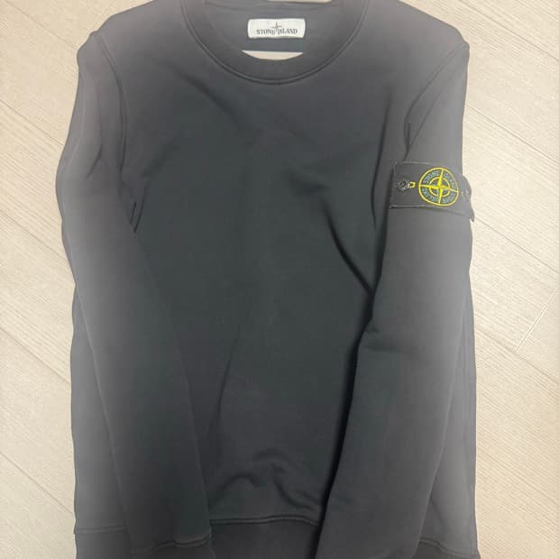 스톤아일랜드 맨투맨S 정품