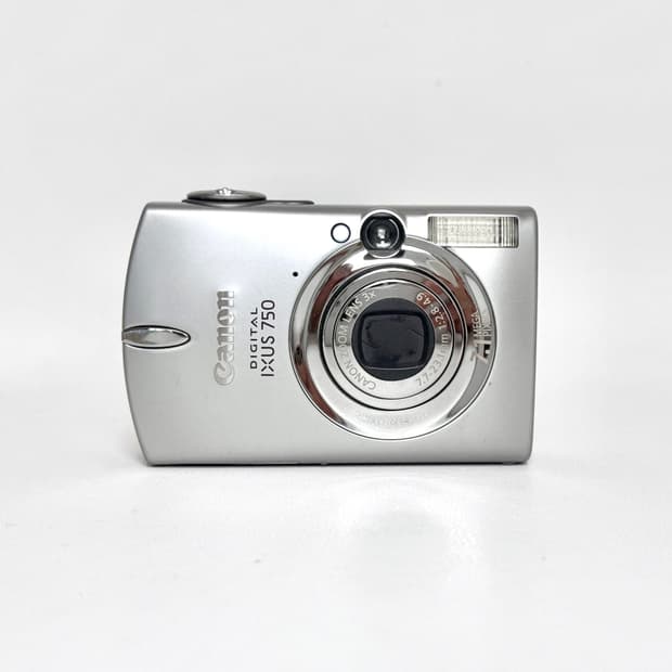 캐논 익서스 750 IXUS (익시 IXY 700, 파워샷 SD550)