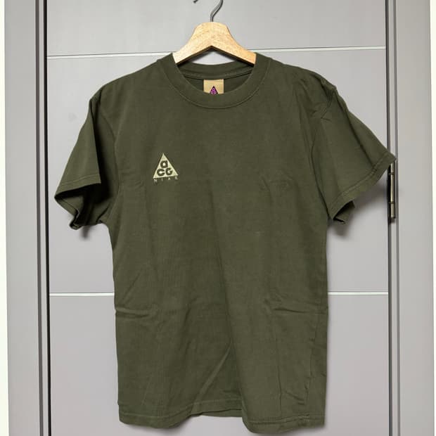 우먼) 나이키 acg 반팔티 s