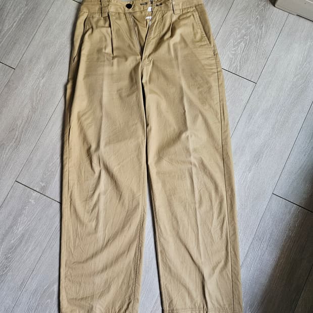 더패브릭 와이드 치노팬츠