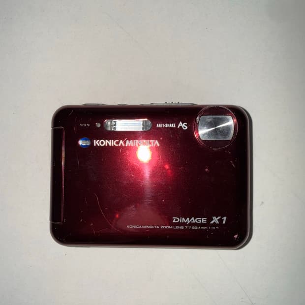 코니카 미놀타 디미지 x1(minolta dimage x1)