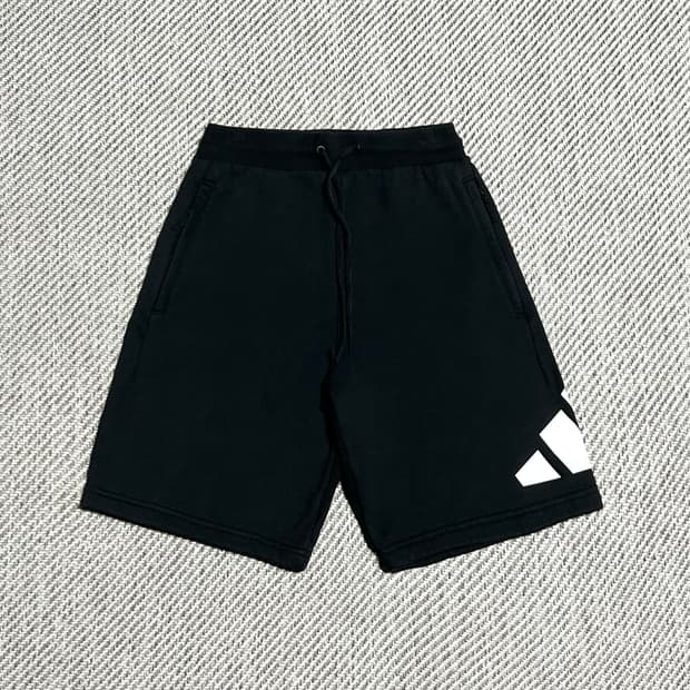 [M] adidas 아디다스 에센셜 블랙 반바지