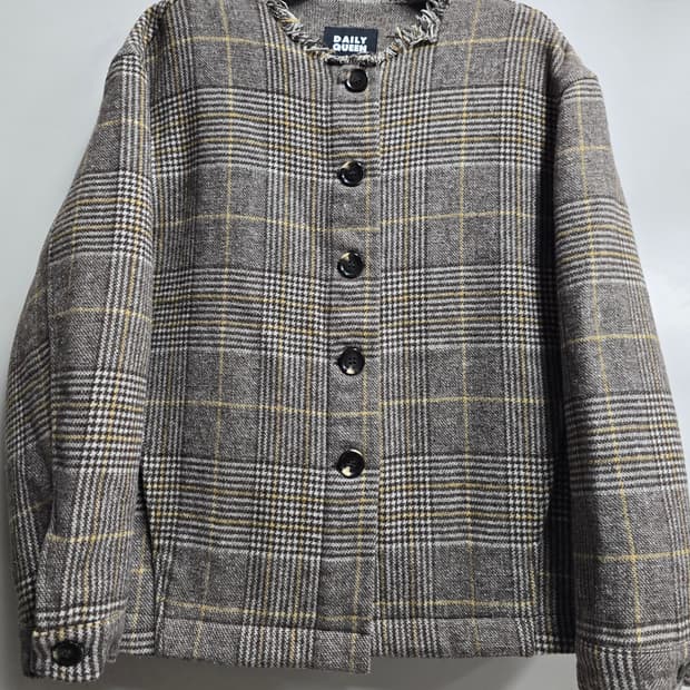 데일리 퀸 모 노카라자켓 free