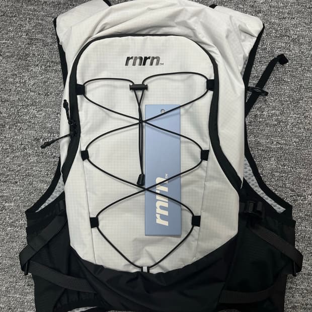 rnrn 런닝 트레일러닝 베스트 새제품