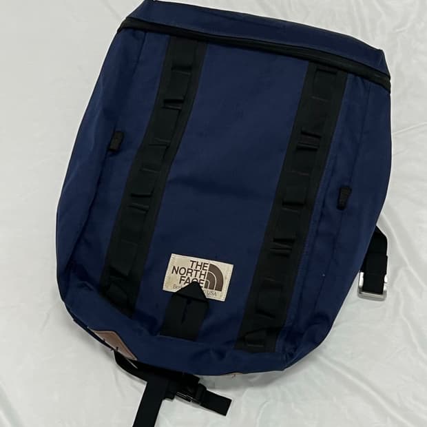 (OS) 노스페이스 화이트라벨 사각 백팩 네이비