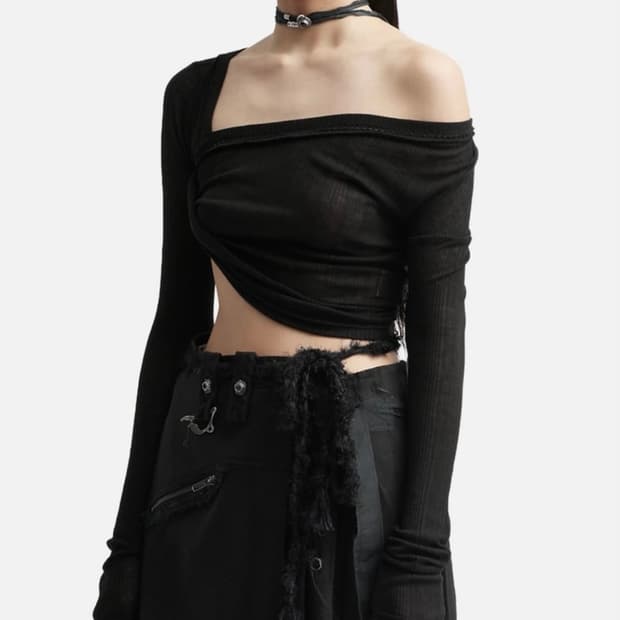 Hyein Seo 트위스트 롱 슬리브 [0]