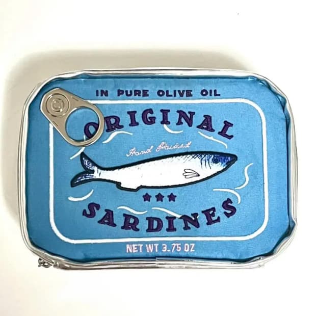 Accomode 정품 파우치