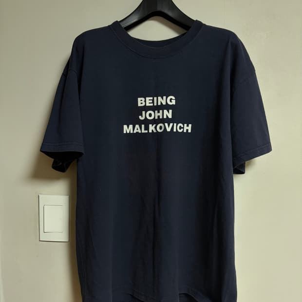 Being malkovich 티셔츠
