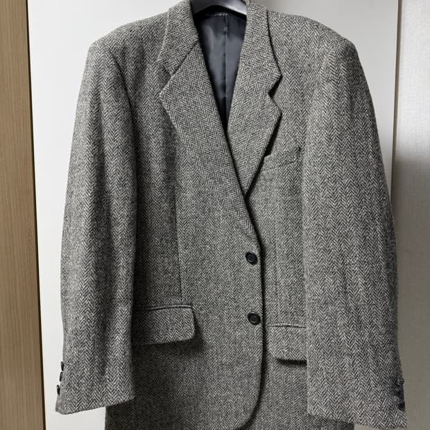헤리스트위드 퓨어뉴울 헤링본 블레이저 자켓