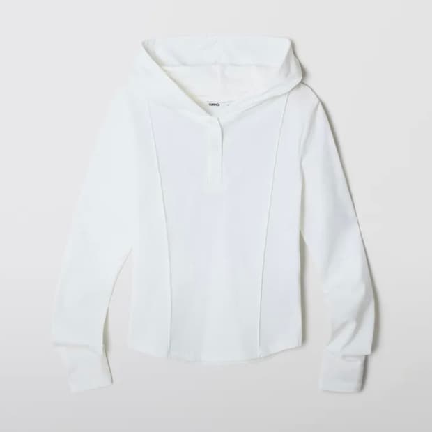 스파오 후드 긴팔티 