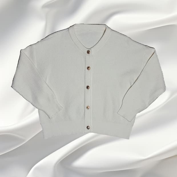 아이보리 라운드넥 버튼 가디건