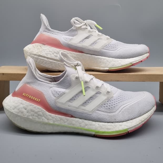 아디다스 울트라부스트21 여성운동화230