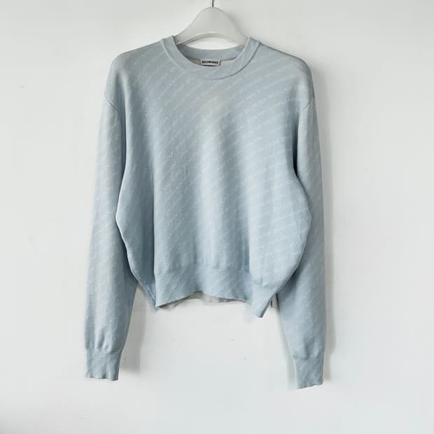 발렌시아가 멀티로고 풀오버