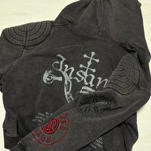 인세인개러지 후드집업