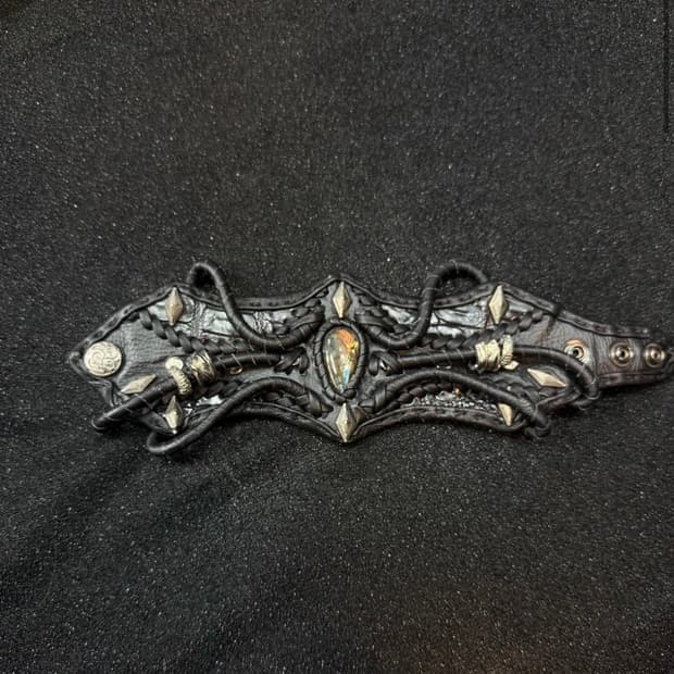 V-kei leather black 팔찌