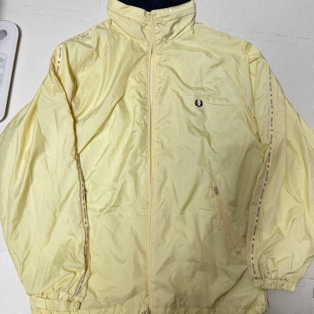 일본 프레드패리 바람막이