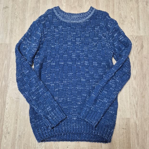 45 Ave 인디고 웨이브 니트