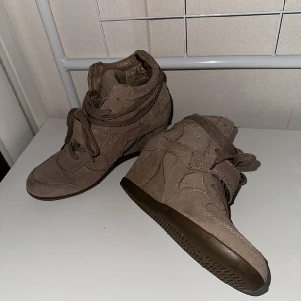 Ash 하이탑 베이지 스니커즈 38 