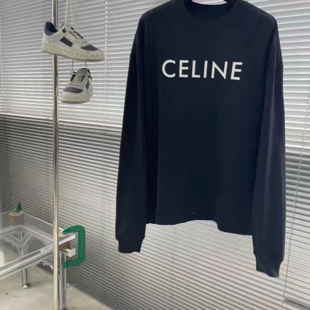 [셀린;느] 새상품 / 긴팔티 / 약 110 사이즈 