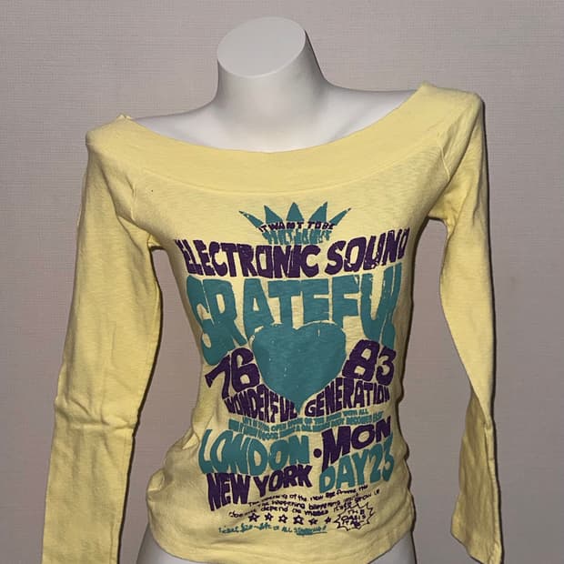 빈티지 레몬 오프숄더 보트넥 탑