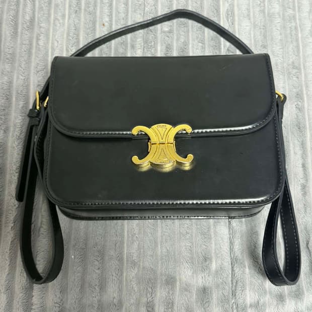 셀린느 트리옹프 숄더백