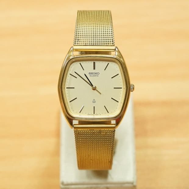 80s 세이코 6431-5100 금장 헥사곤 프레임 쿼츠 시계