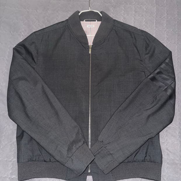 톰브라운 블루종