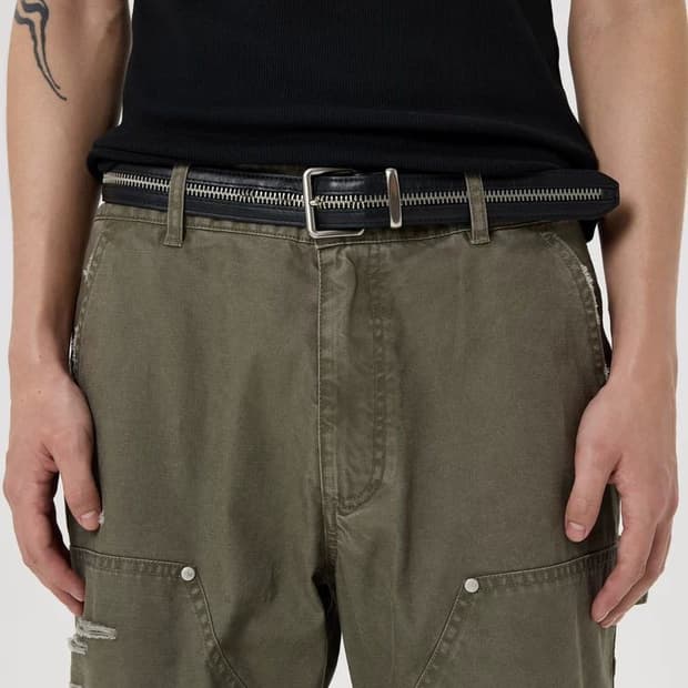 B.access leather zipper belt