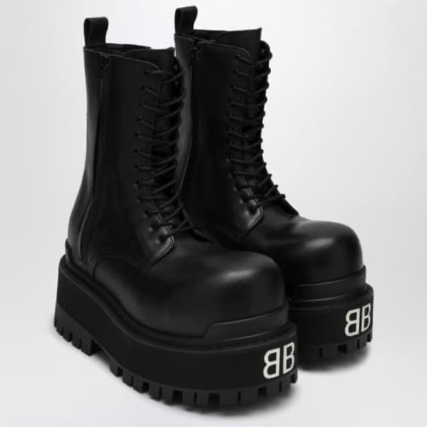 발렌시아가 자이언트 부츠 44