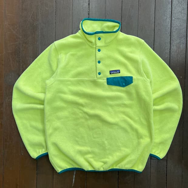 파타고니아 신칠라 후리스 