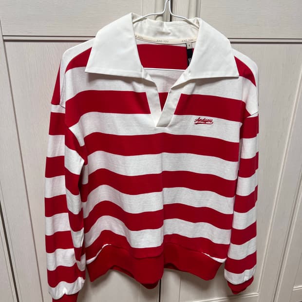 앤유 스트라이프 티셔츠 새상품