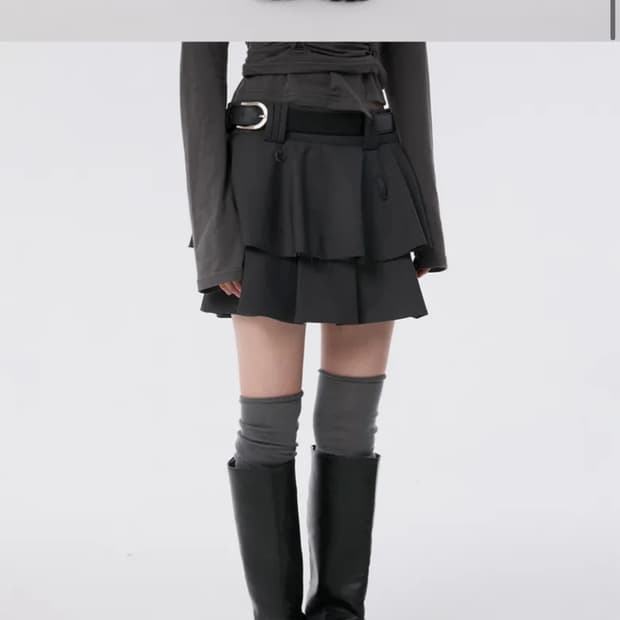 플레어업 Layered Pleats Skirt