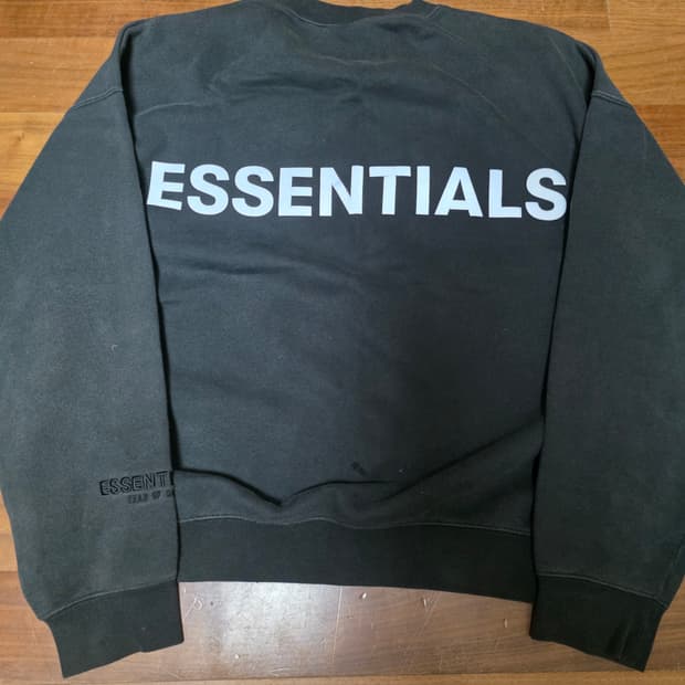 피어오브갓 에센셜 19FW 리플렉티브 맨투맨 