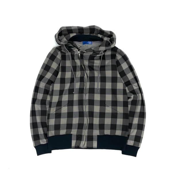 BEAMS Hood zip up black