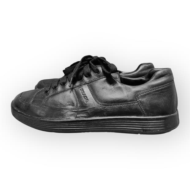 [280] 프라다 스포츠 아카이브 레더 블랙 로고 스니커즈