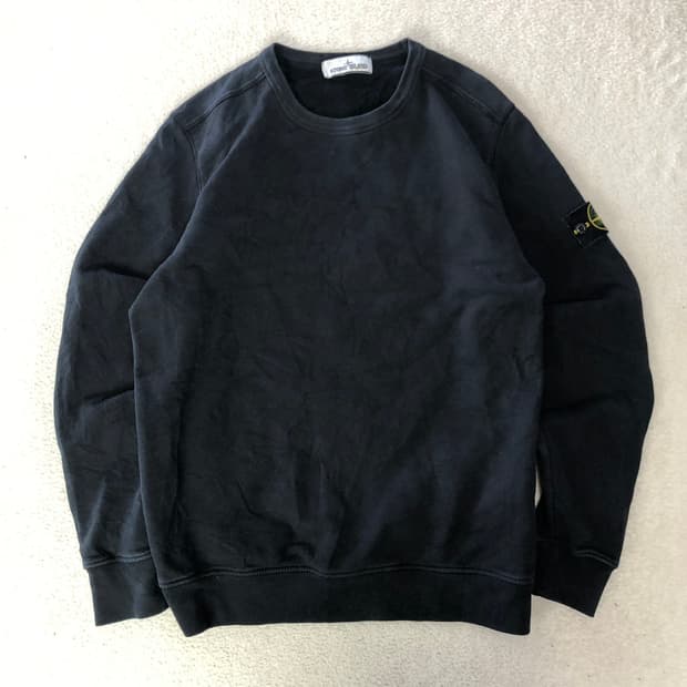 스톤아일랜드 맨투맨 